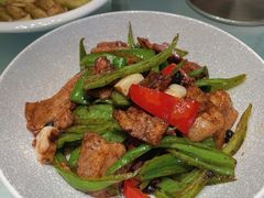 小炒土猪肉-一澜江宴·江景地标楚菜(江滩公园店)