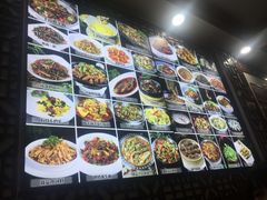 -临街徽菜馆·正宗黄山味