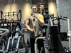 -超级猩猩健身·私教(上海体育场店)