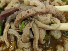 -白老大羊杂碎稍麦