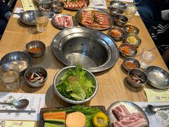 -姜虎东白丁烤肉(虹桥天地店)