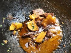 -鱼窝棚柴火铁锅炖(富山屯店)