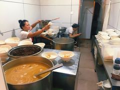 -文山荷鲜居(翠湖店)