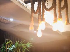 -万记麻辣烫国展总店