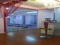 门面-雅米拉艺术中心(少儿舞蹈培训)