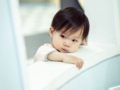 -蓝鲸奇亲子游泳俱乐部