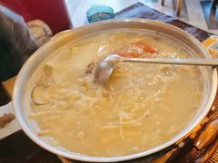 -春天里餐厅·云南创意菜特色美食(束河店)
