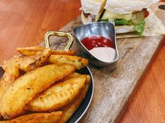 超厚芝士牛肉汉堡-魏斯理汉堡(西安沣东吾悦店)