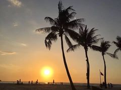 -Sunset Bar(丹绒亚路香格里拉店)