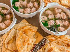 -石门侯·石门馄饨侯(革新北街店)