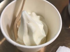 茉莉花冰淇淋-茶是一枝花泡茶店