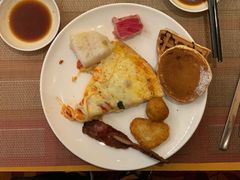 意式脆边薄底披萨-上海西藏大厦万怡自助餐厅(徐汇店)