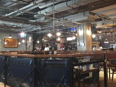 大堂-机器人火炉披萨