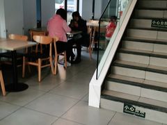 -老乡鸡(滨湖假日店)