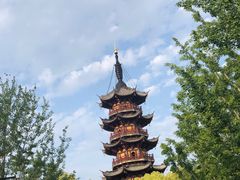 -龙华寺