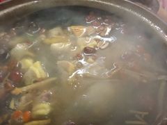 -威邵鸡煲(西华路总店)