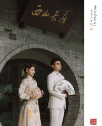 -黑马婚纱摄影