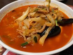 海鲜辣汤面-香港饭店0410(明洞店)