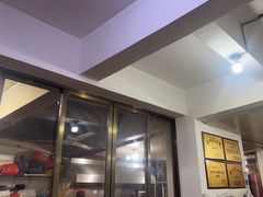 -建国蚵煎蚵面