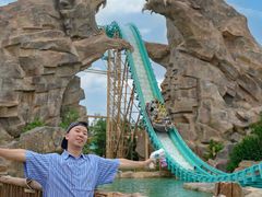 -七彩云南欢乐世界