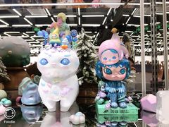 -泡泡玛特POPMART(侨福芳草地店)