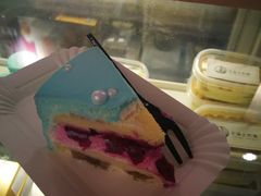 -云朵上的鱼(莘庄店)