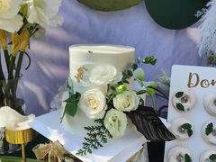 韩式小清新白色婚礼甜品台-艾加柒克蛋糕茶歇甜品台(春熙路店)