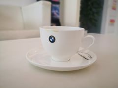 -上海宝宁宝马4S店