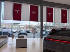 -TESLA 特斯拉(北京后沙峪特斯拉中心)