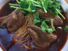 红烧肥肠面-朱儿面庄(洋河三路店)