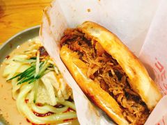 老陕腊汁肉夹馍-煜北·西北小馆(曲阳路店)