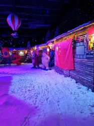 -圣名游乐城冰雪大世界