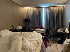 -广州天河希尔顿酒店