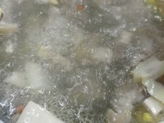 -阿汉名材老鸡汤饭店(金鸡岭店)