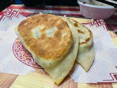 韭菜盒子-东北哈尔滨酱骨头馆房掌柜铁锅炖