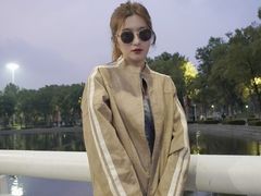 -PRADA普拉达(德基广场店)