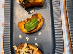 -必胜客(滨江店)