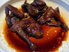 瑞士汁乳鸽-侨美·唐荔园·40年地道粤菜