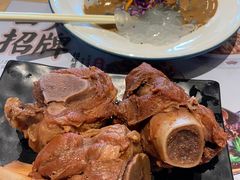 -关东小磨东北菜(上海长风大悦城店)