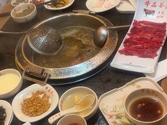 -牛品荟牛肉火锅(新城广场店)
