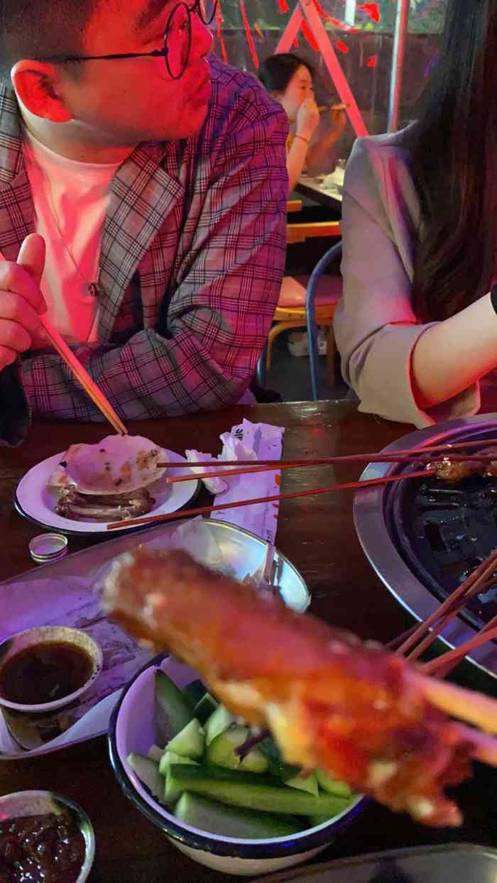 天台上见烧烤露营南新路店