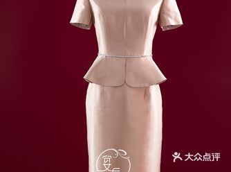 百搭香槟色，气质妈妈轻礼服，太绝了