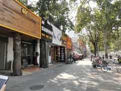 门面-乐达酸菜鱼面(山师东路店)