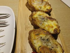 -街角等你.大连海鲜烧烤.经典铁板海鲜串(西安路店)