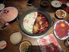 -萍姐火锅·公路夜市(武汉首店)