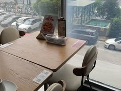 -必胜客(港汇店)