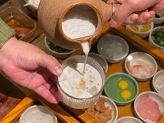 -良米山·云南野生菌过桥米线(上海首店)