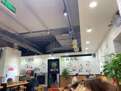大堂-杨国福麻辣烫