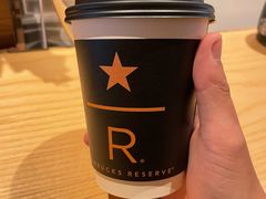 甄选馥芮白-星巴克臻选(济南恒隆店)