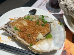 蒜蓉蒸大生蚝-常鲜楼常来尝鲜海胆馆(星海店)